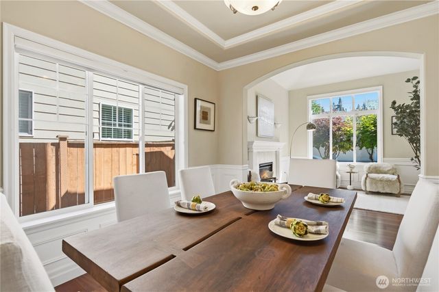 16105 Northup Way, Bellevue, WA 98008