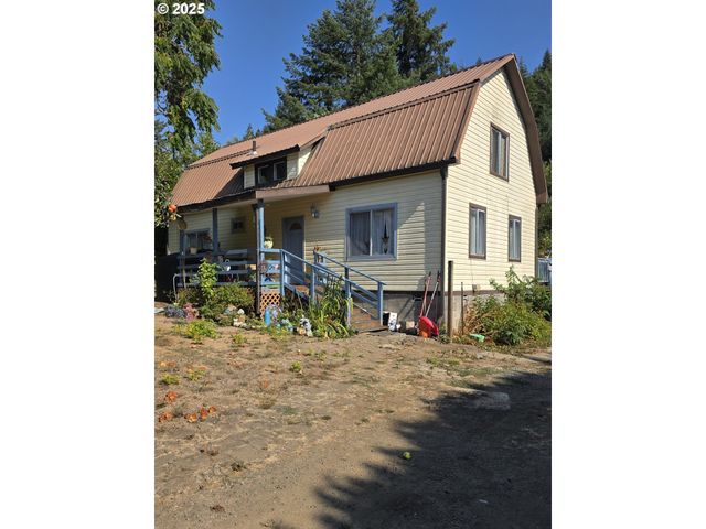 98470 CARLA Ln, Myrtle Point, OR 97458