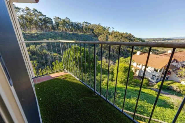 2816 Fairfield, Carlsbad, CA 92010