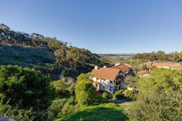 2816 Fairfield, Carlsbad, CA 92010