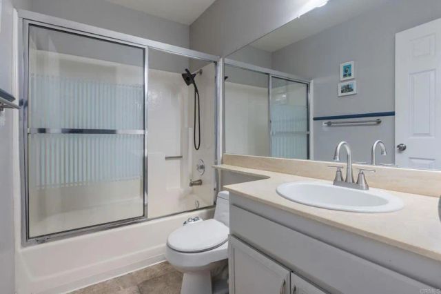 2816 Fairfield, Carlsbad, CA 92010