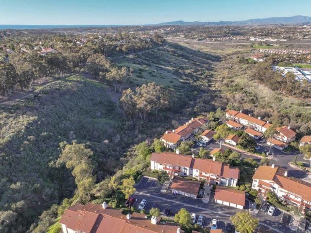 2816 Fairfield, Carlsbad, CA 92010