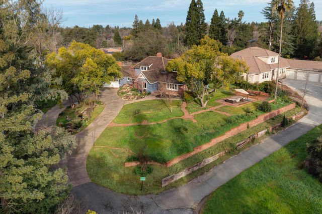 8475 Burford Ln, Fair Oaks, CA 95628