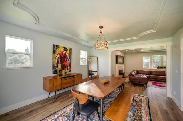 8475 Burford Ln, Fair Oaks, CA 95628