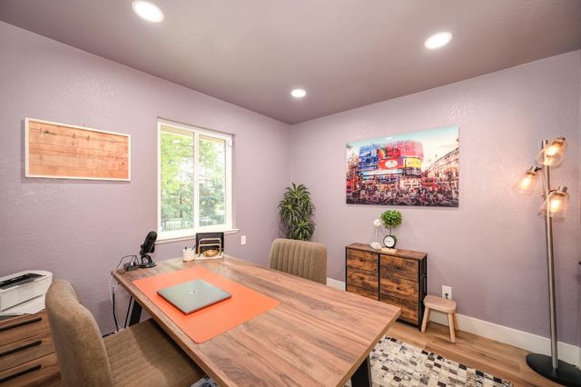 8475 Burford Ln, Fair Oaks, CA 95628