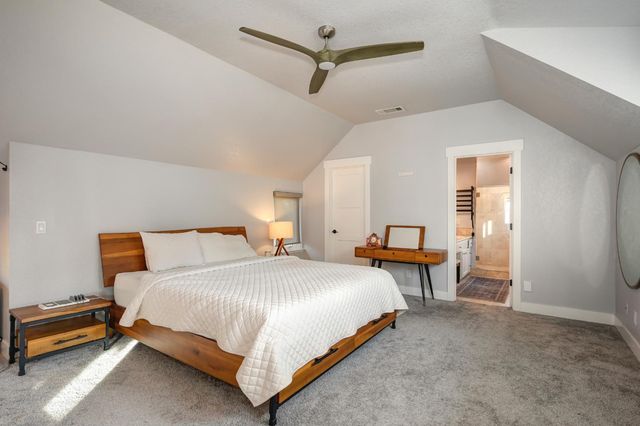 8475 Burford Ln, Fair Oaks, CA 95628