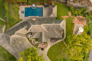 8475 Burford Ln, Fair Oaks, CA 95628