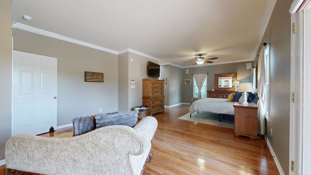 9 Stover Ln, Gordonsville, TN 38563