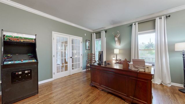 9 Stover Ln, Gordonsville, TN 38563