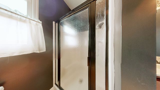 9 Stover Ln, Gordonsville, TN 38563