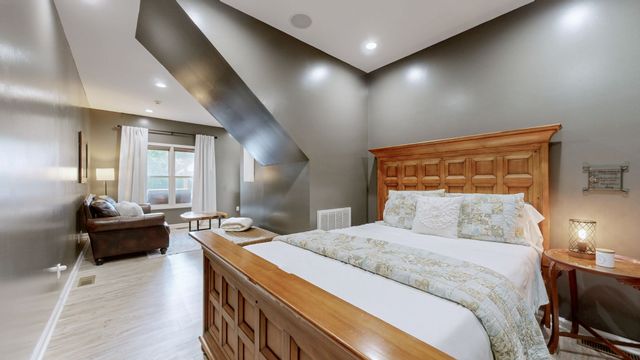 9 Stover Ln, Gordonsville, TN 38563