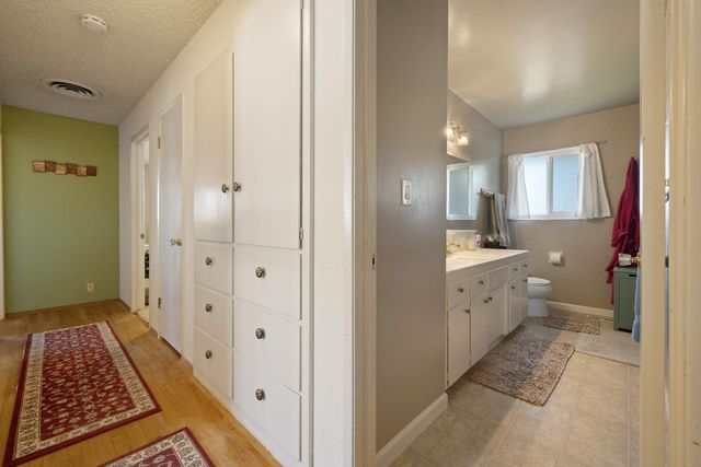 2701 Sheffield Ln, Modesto, CA 95350