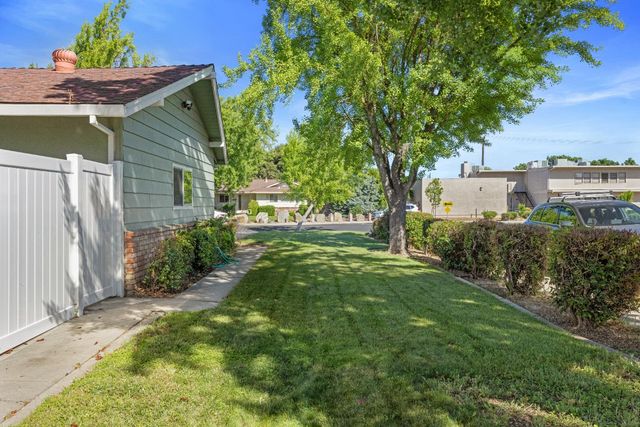 2701 Sheffield Ln, Modesto, CA 95350