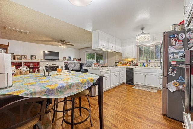 2701 Sheffield Ln, Modesto, CA 95350