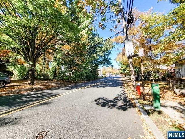 36 Farview Terrace Rear Office, Paramus, NJ 07652