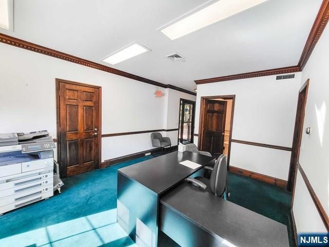 36 Farview Terrace Rear Office, Paramus, NJ 07652