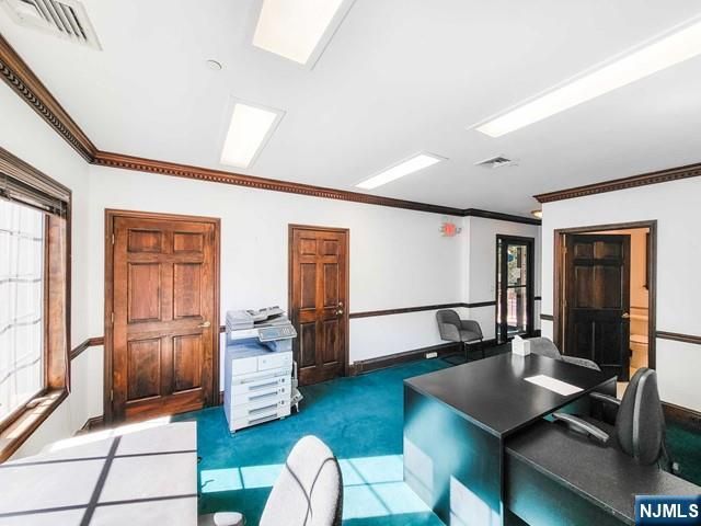 36 Farview Terrace Rear Office, Paramus, NJ 07652