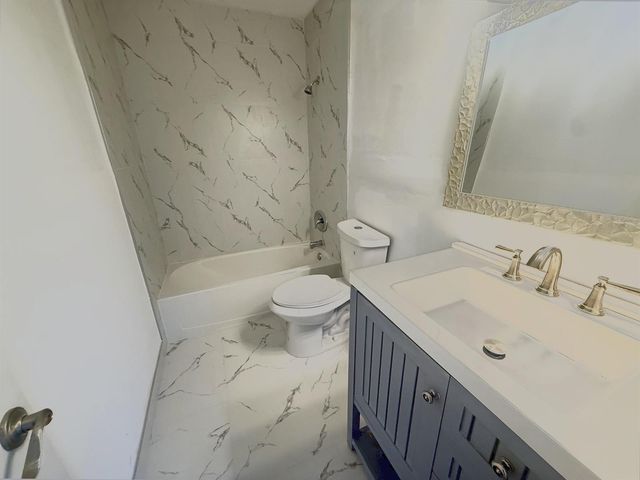 1650 NW 52ND Avenue, Lauderhill, FL 33313