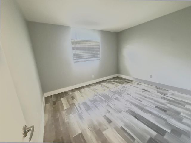 1650 NW 52ND Avenue, Lauderhill, FL 33313
