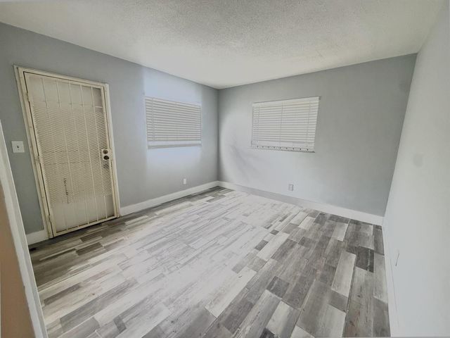 1650 NW 52ND Avenue, Lauderhill, FL 33313