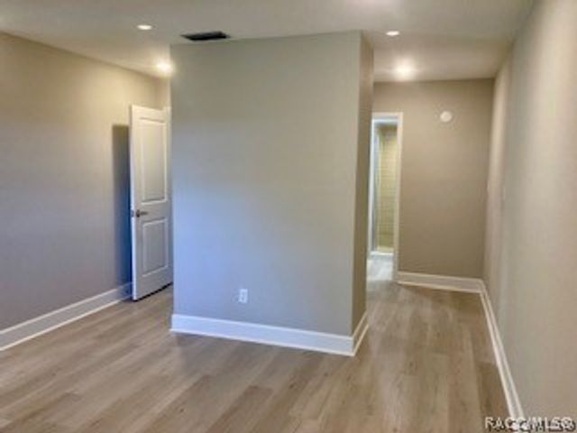 1215 N Egret Point, Crystal River, FL 34429