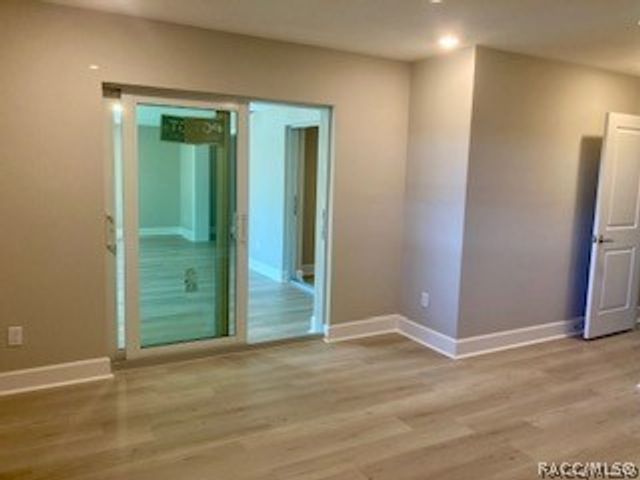 1215 N Egret Point, Crystal River, FL 34429