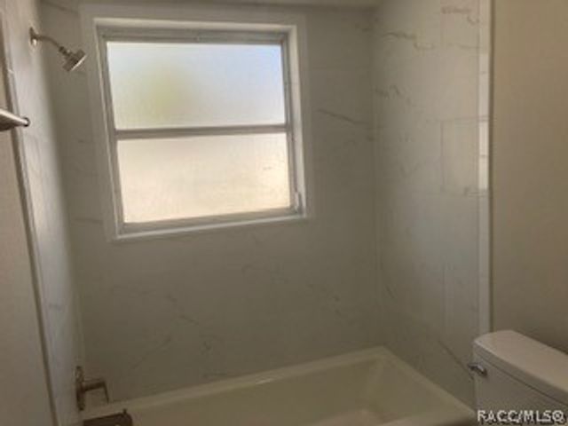 1215 N Egret Point, Crystal River, FL 34429