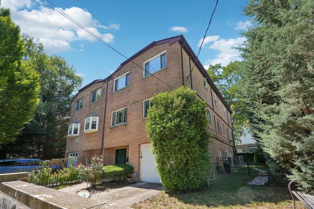 5959 Delafield Avenue, Bronx, NY 10471