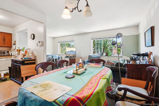 5959 Delafield Avenue, Bronx, NY 10471