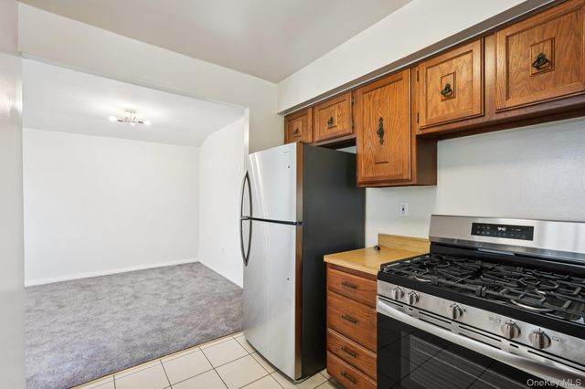 5959 Delafield Avenue, Bronx, NY 10471