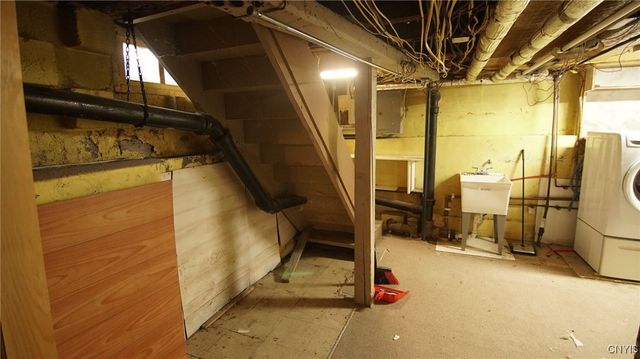 86 Main Street, Whitestown, NY 13417