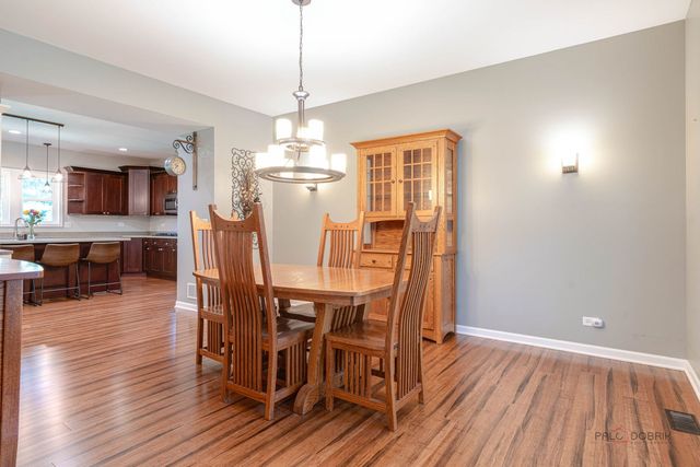 39226 N Rangers Way, Antioch, IL 60002
