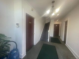 15 Ives Road, Hewlett, NY 11557