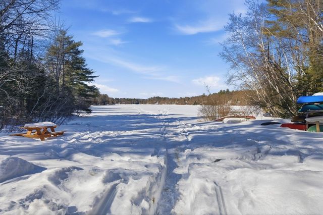 9 W Hill Place, Barnstead, NH 03225