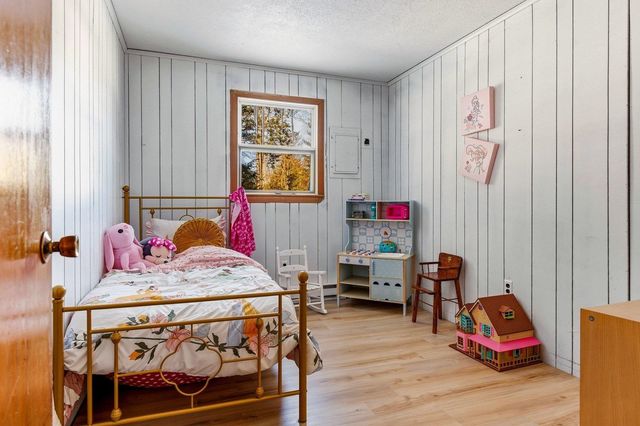 9 W Hill Place, Barnstead, NH 03225