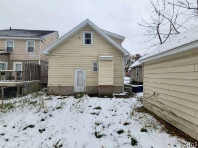 143 Huntley Street, Syracuse, NY 13208