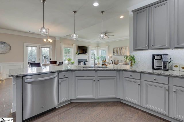 19 Cool Meadow Way, Fountain Inn, SC 29644