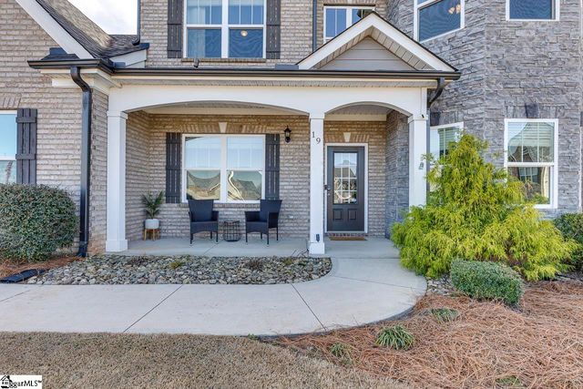 19 Cool Meadow Way, Fountain Inn, SC 29644
