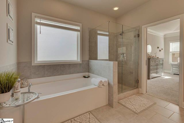 19 Cool Meadow Way, Fountain Inn, SC 29644