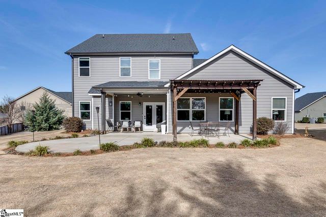 19 Cool Meadow Way, Fountain Inn, SC 29644