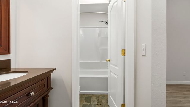 105 Saratoga Place, Lynn Haven, FL 32444