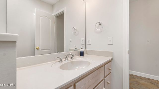 105 Saratoga Place, Lynn Haven, FL 32444