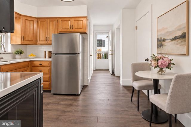 605 GREENWAY AVE, Trenton, NJ 08618