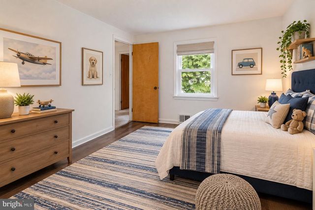605 GREENWAY AVE, Trenton, NJ 08618