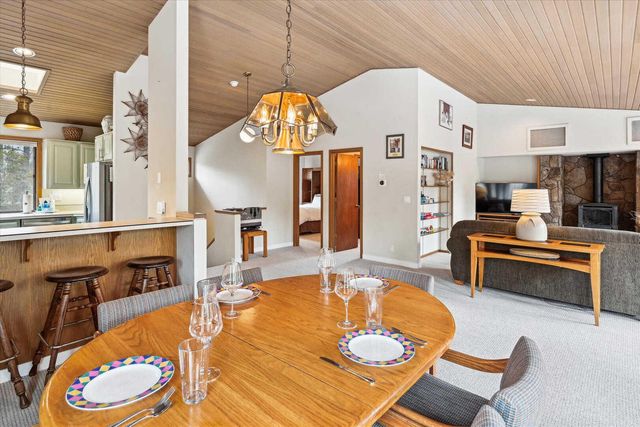 57671 Poplar Lane 23, Sunriver, OR 97707