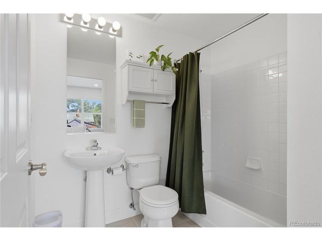 3025 Umatilla St 204, Denver, CO 80211