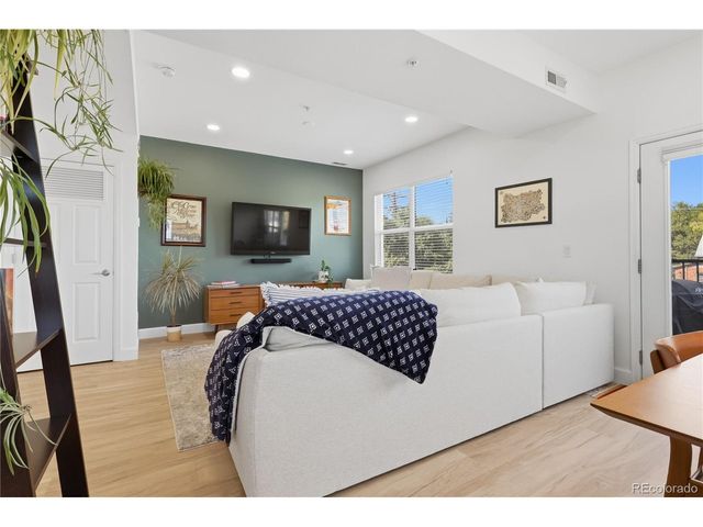 3025 Umatilla St 204, Denver, CO 80211