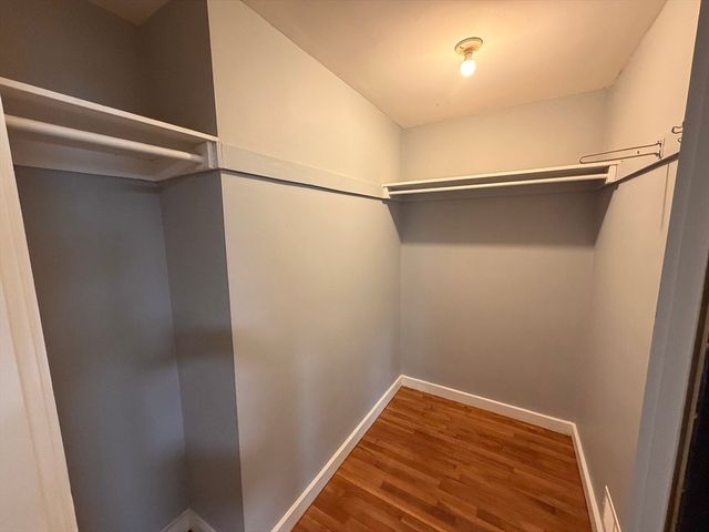 33 Highland St, Webster, MA 01570