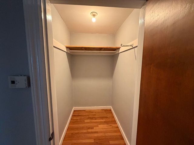 33 Highland St, Webster, MA 01570