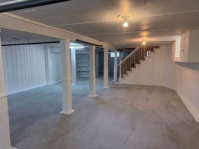 33 Highland St, Webster, MA 01570